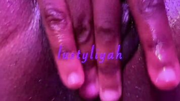 Finger Fucked myself and made a mess 