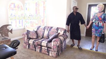 Seka Visits Edge The Masseuse